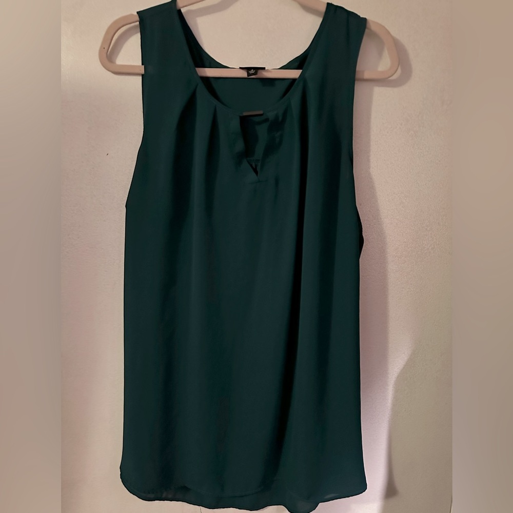 Emerald green torrid top, size 3